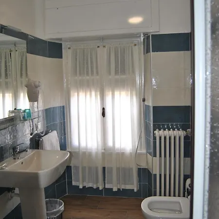 Hotel Mon Toc Stresa