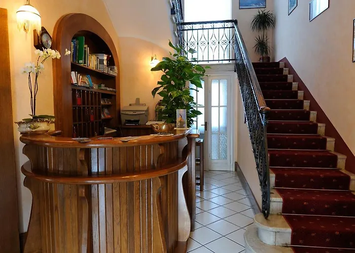 Hotel Mon Toc Stresa