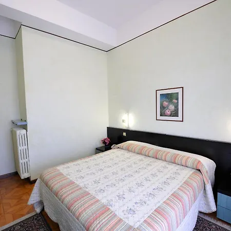 Szálloda Mon Toc 2*